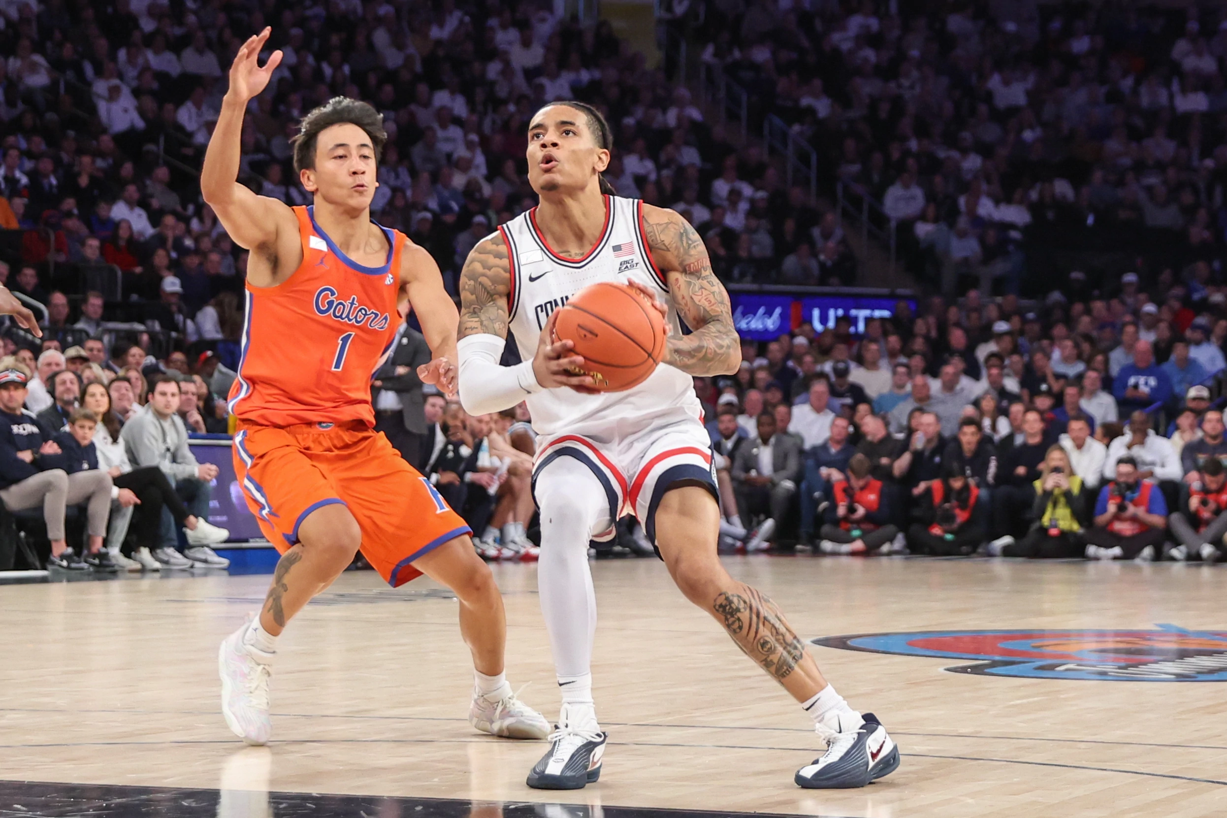 Texas Longhorns vs UConn Huskies Prediction and Picks - December 12, 2025