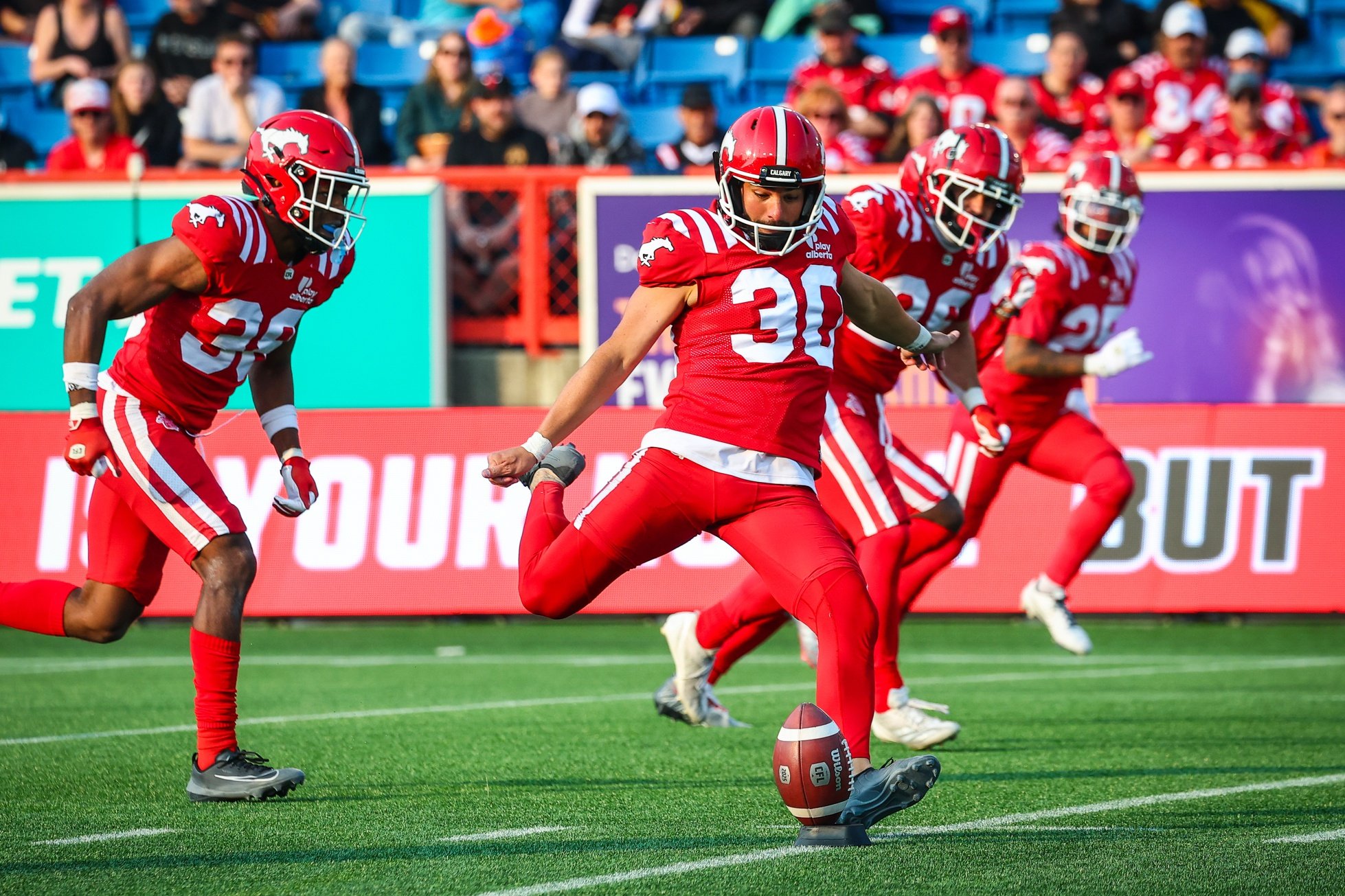Montreal Alouettes vs Calgary Stampeders