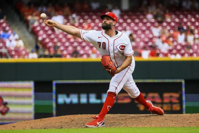 St. Louis Cardinals vs Cincinnati Reds Picks and Prediction for Tuesday August 18, 2026