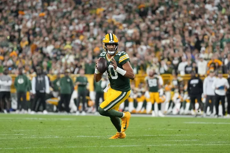 Chicago Bears vs Green Bay Packers Picks and Prediction for Sunday October 11 2026