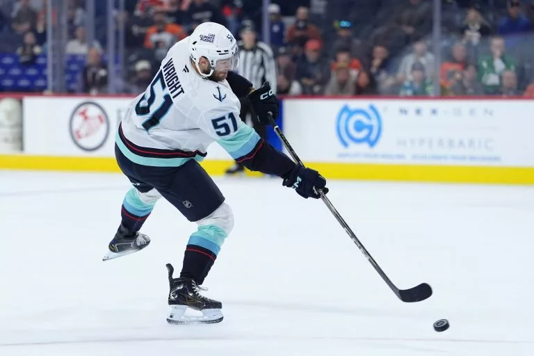 Seattle Kraken vs Tampa Bay Lightning Picks and Predictions for Thursday, October 15, 2026