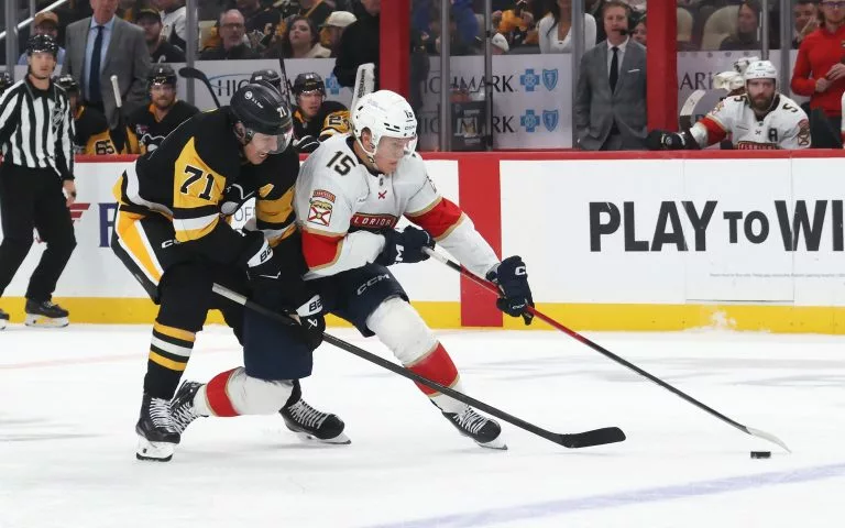 Florida Panthers vs Chicago Blackhawks Picks and Predictions for Sunday, October 25, 2026